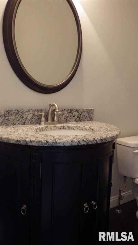 5705 Emily Road Bettendorf, IA 52722 - Photo 16 of 18 Gallery Image 16