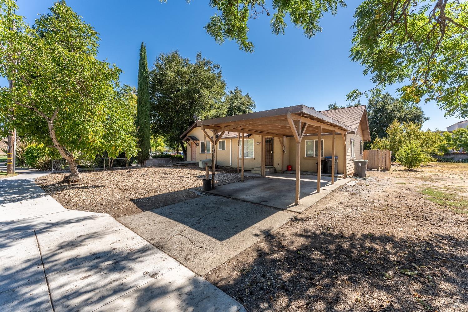 545 Clara 4 bed 2 bath