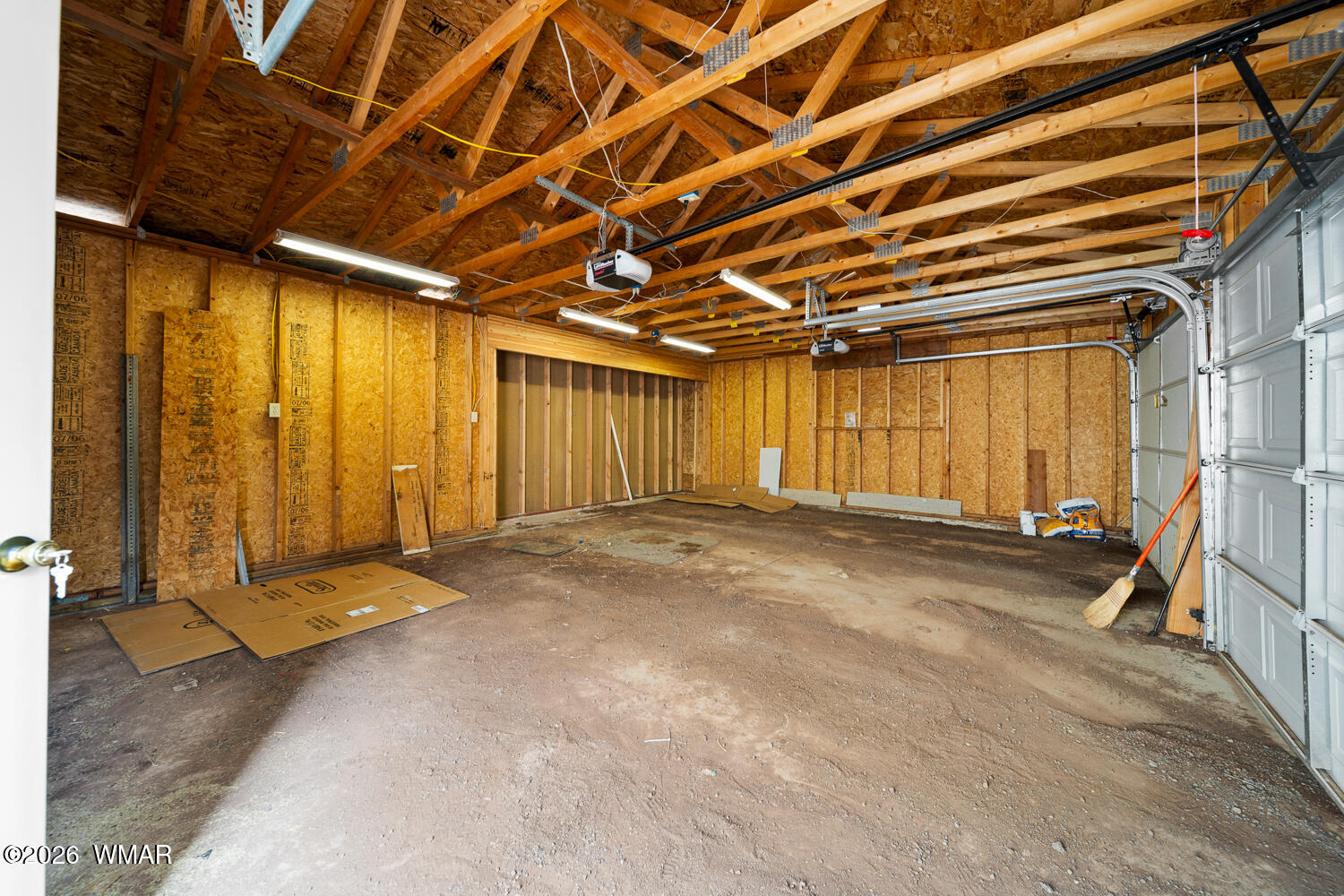 9 N3307 Show Low, AZ 85901 - Photo 46 of 50 a view of an empty room