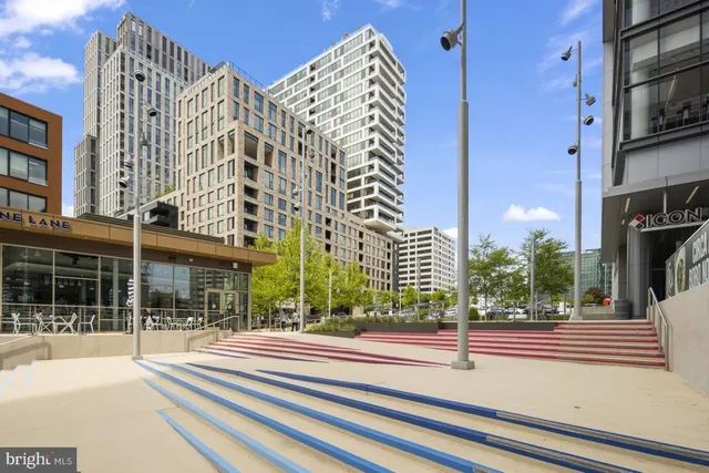 $1,165,000 | 1650 Silver Hill Drive, Unit 1007, McLean, VA 22102