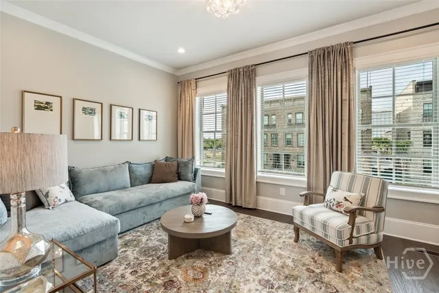 $1,015,000 | 410 Upper E Avenue, Savannah, GA 31401