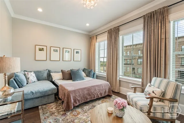 $1,015,000 | 410 Upper E Avenue, Savannah, GA 31401