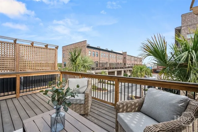 $1,015,000 | 410 Upper E Avenue, Savannah, GA 31401