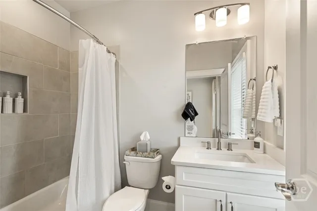 $1,015,000 | 410 Upper E Avenue, Savannah, GA 31401