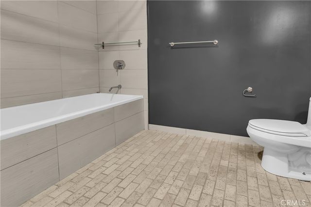 $1,068,375 | 510 South Hewitt Street, Unit 102, Los Angeles, CA 90013