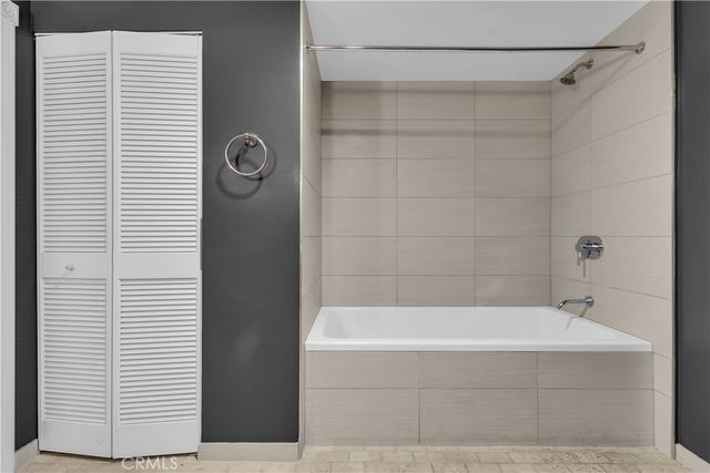 $1,068,375 | 510 South Hewitt Street, Unit 102, Los Angeles, CA 90013