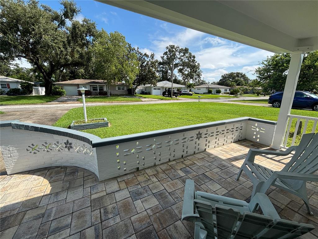 9950 52nd Terrace North St. Petersburg, FL 33708 - Photo 23 of 23 a view of a park with large trees