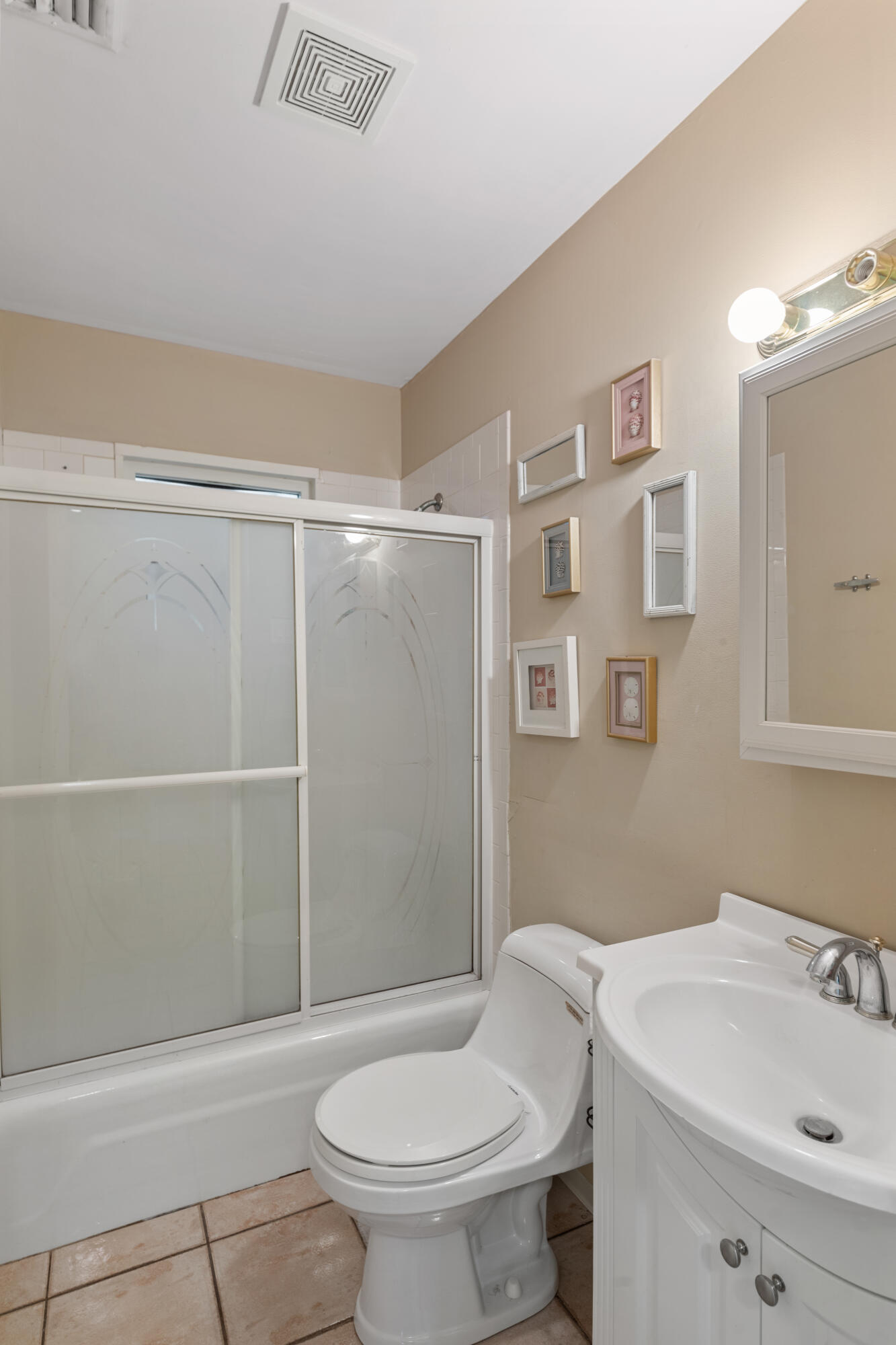 3672 Fox Street Big Pine Key, FL 33043 - Photo 20 of 34 Main Bath
