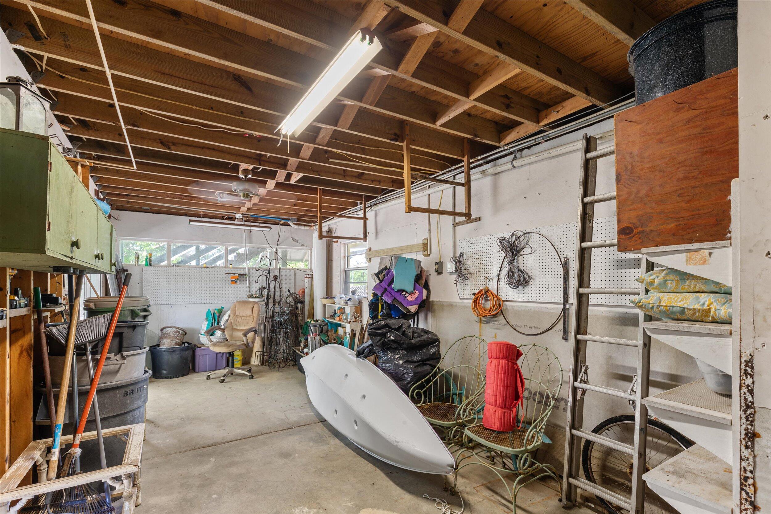 3672 Fox Street Big Pine Key, FL 33043 - Photo 22 of 34 Storage