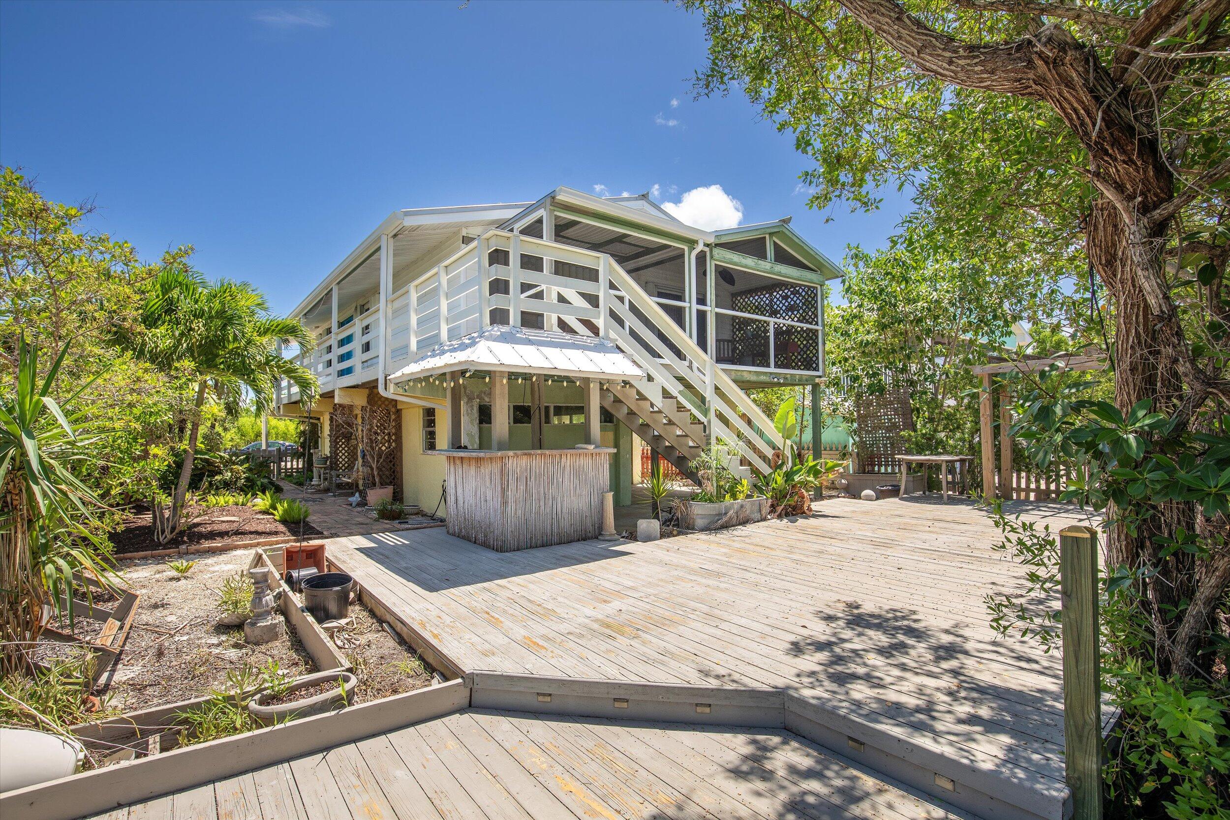 3672 Fox Street Big Pine Key, FL 33043 - Photo 23 of 34 Back View