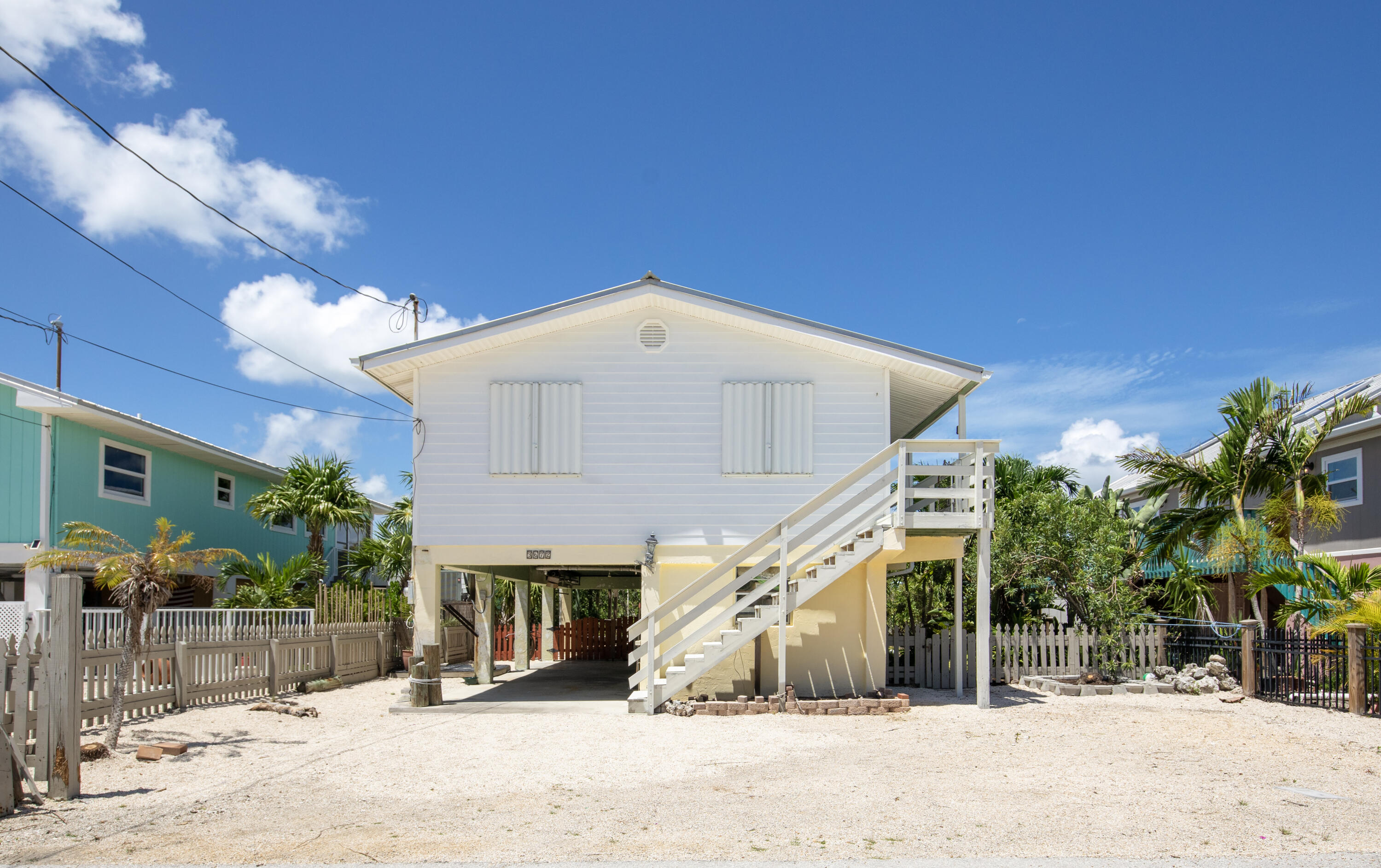 3672 Fox Street Big Pine Key, FL 33043 - Photo 33 of 34 Front View