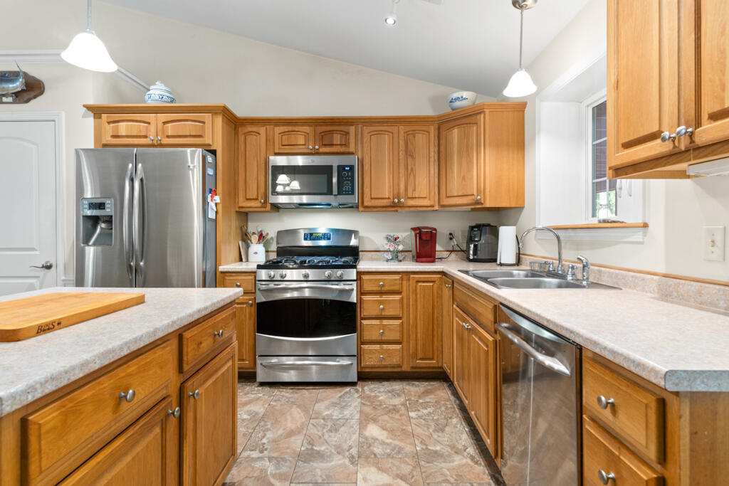 370 Cole Hill Road Standish, ME 04084 - Photo 13 of 80 DSC04644