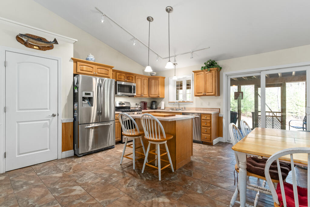 370 Cole Hill Road Standish, ME 04084 - Photo 10 of 80 DSC04632