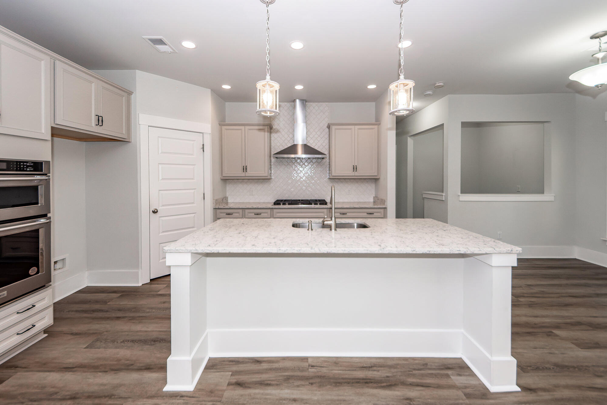 2367 Brinkley Road Johns Island, SC 29455 - Photo 13 of 48 Kitchen