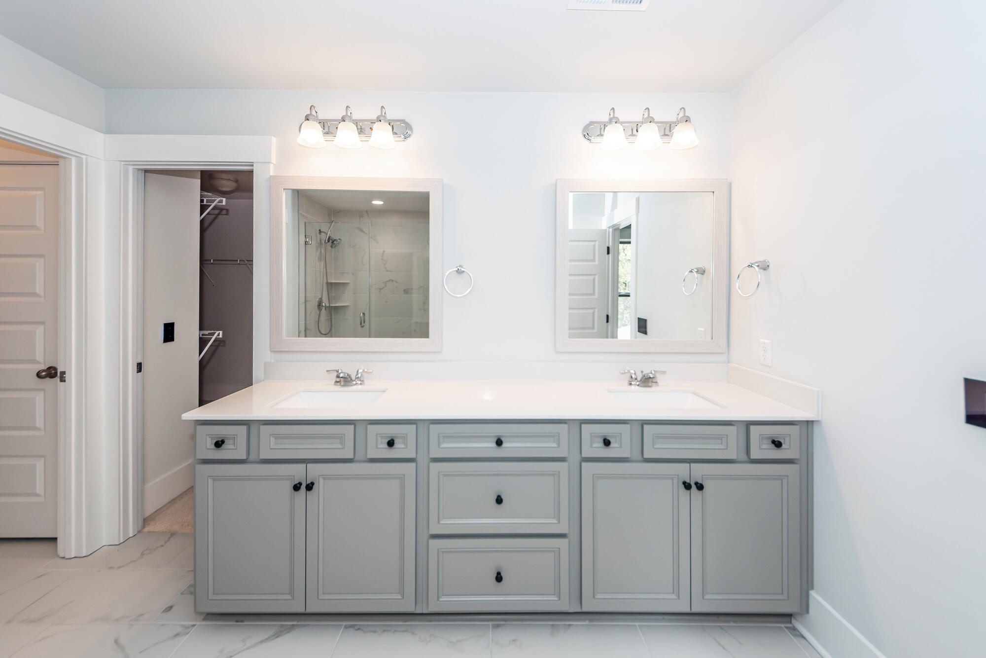 2367 Brinkley Road Johns Island, SC 29455 - Photo 24 of 48 Primary Bathroom