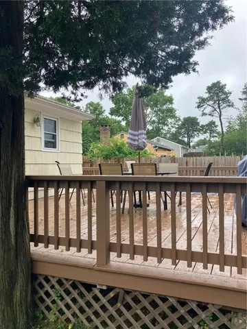 $1,400 | 135 Holly Road, South Kingstown, RI 02879