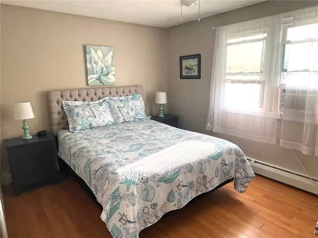 $1,400 | 135 Holly Road, South Kingstown, RI 02879