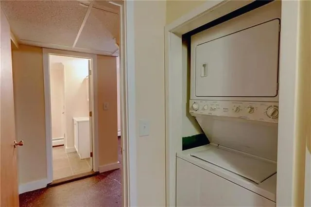 $1,400 | 135 Holly Road, South Kingstown, RI 02879