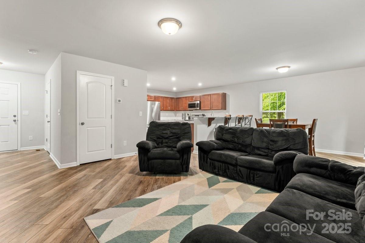 2025 Slater Road Charlotte, NC 28216 - Photo 8 of 29 Gallery Image 8