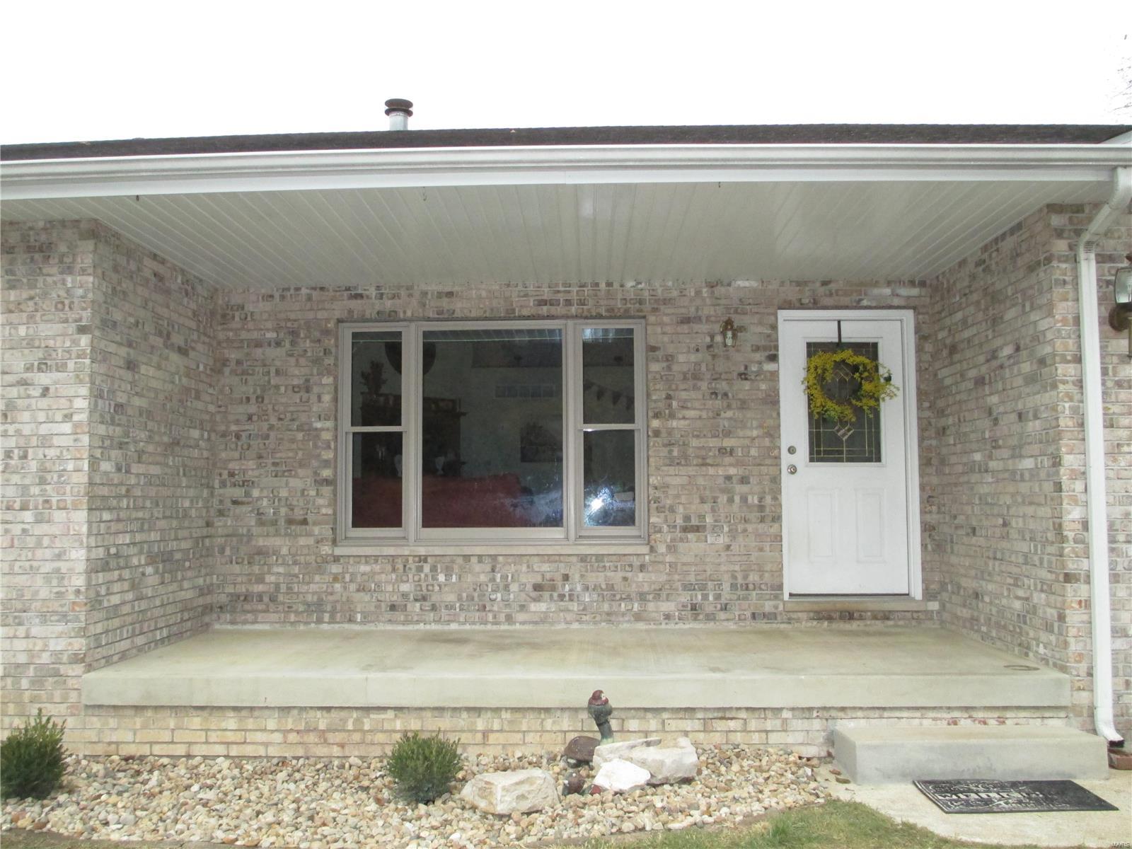 9147 Huette Road Dorsey, IL 62021 - Photo 2 of 28