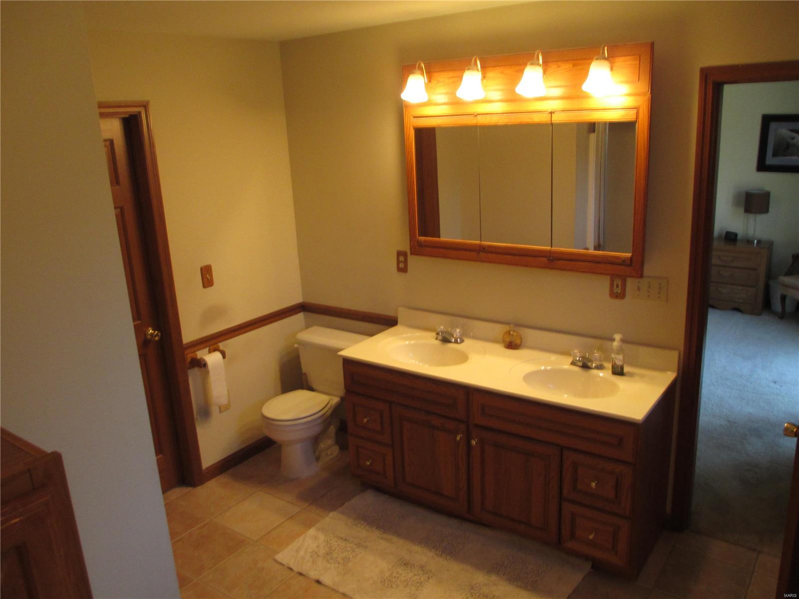 9147 Huette Road Dorsey, IL 62021 - Photo 9 of 28