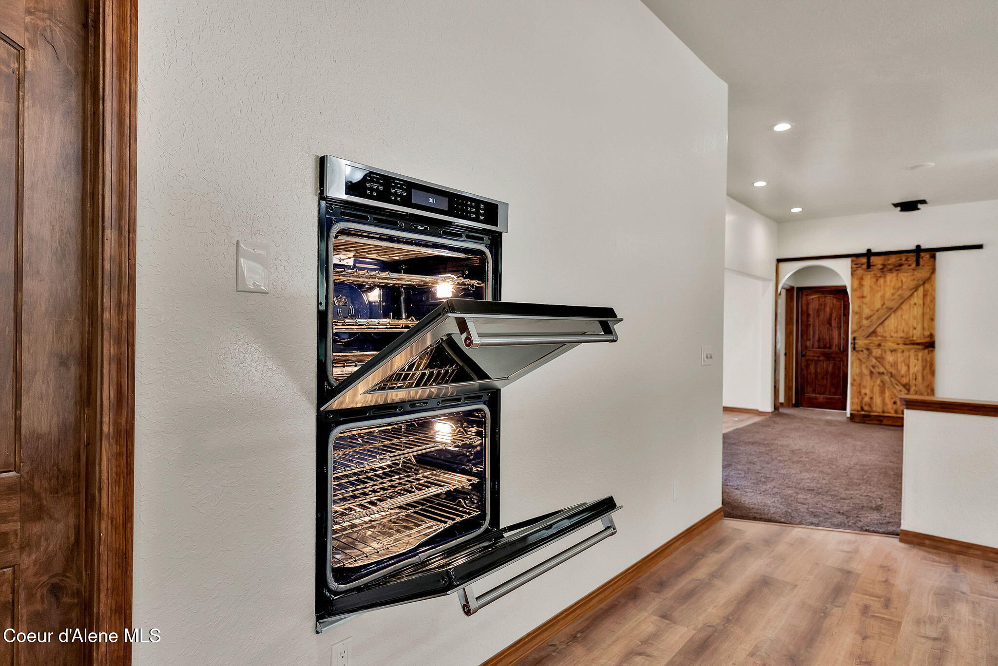 470 Diamond Heights Road Oldtown, ID 83822 - Photo 21 of 101 Dual Ovens