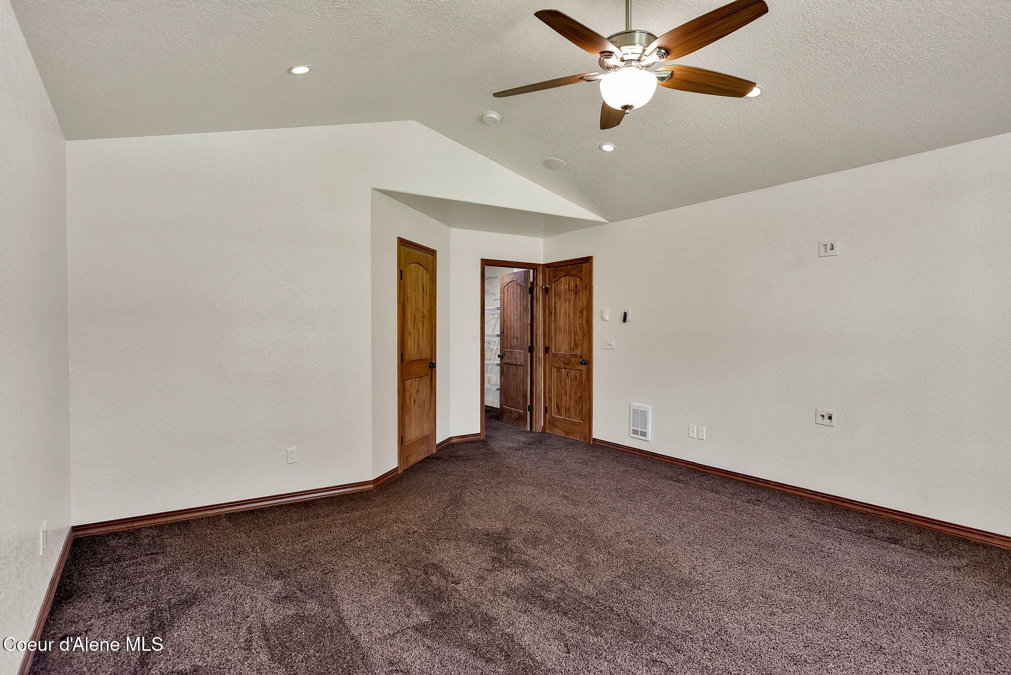 470 Diamond Heights Road Oldtown, ID 83822 - Photo 25 of 101 Master Bedroom