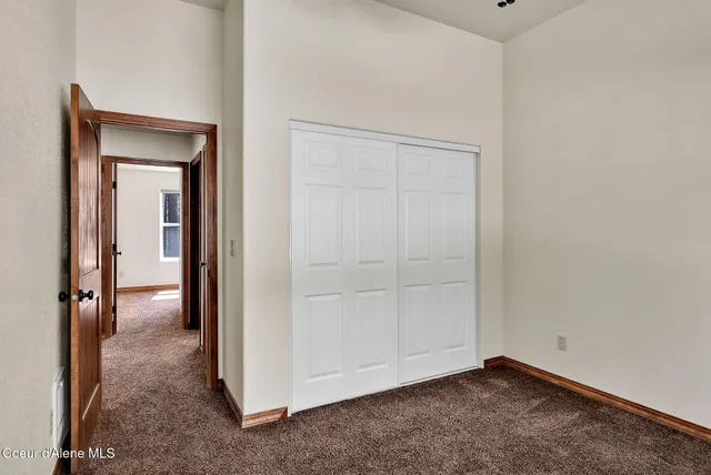 $625,000 | 470 Diamond Heights Road, Oldtown, ID 83822