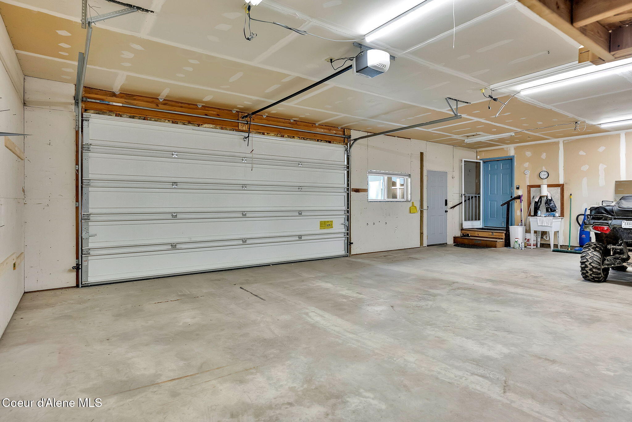 470 Diamond Heights Road Oldtown, ID 83822 - Photo 52 of 101 3 Car Garage