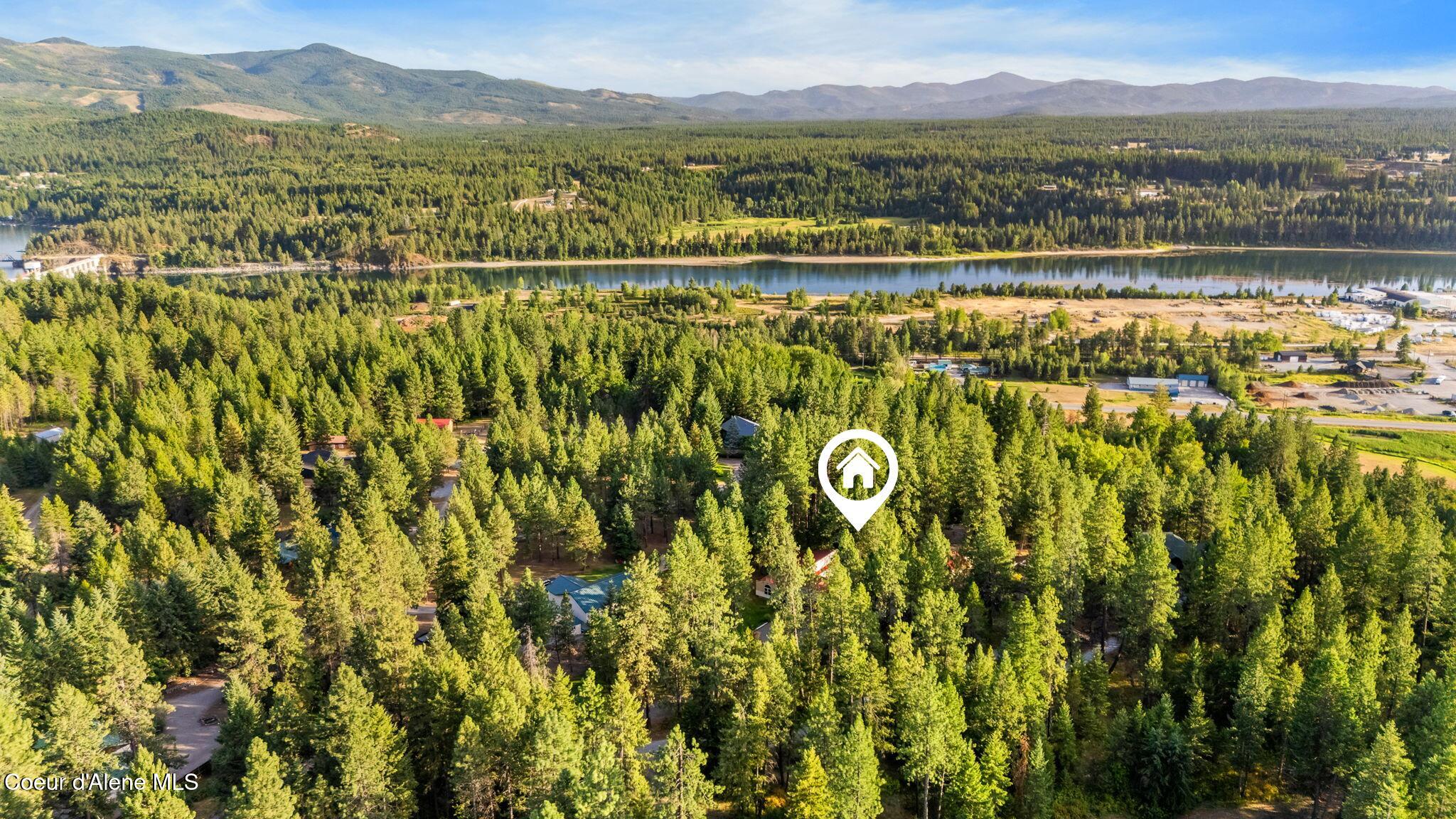 470 Diamond Heights Road Oldtown, ID 83822 - Photo 79 of 101 Aerial Facing Rivier