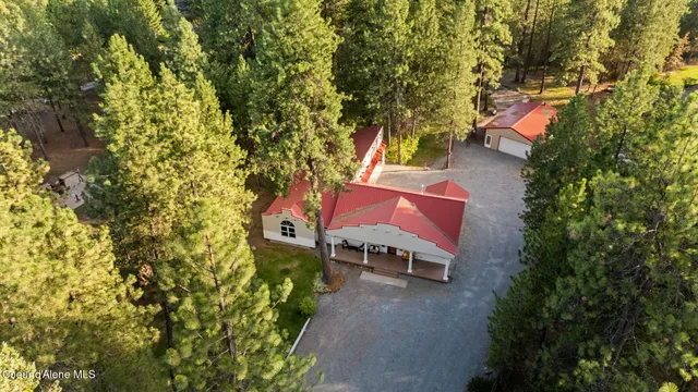 $625,000 | 470 Diamond Heights Road, Oldtown, ID 83822