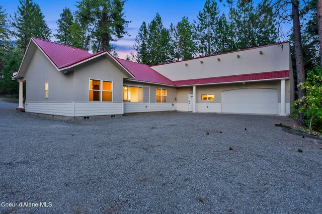 $625,000 | 470 Diamond Heights Road, Oldtown, ID 83822