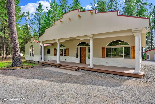 $625,000 | 470 Diamond Heights Road, Oldtown, ID 83822