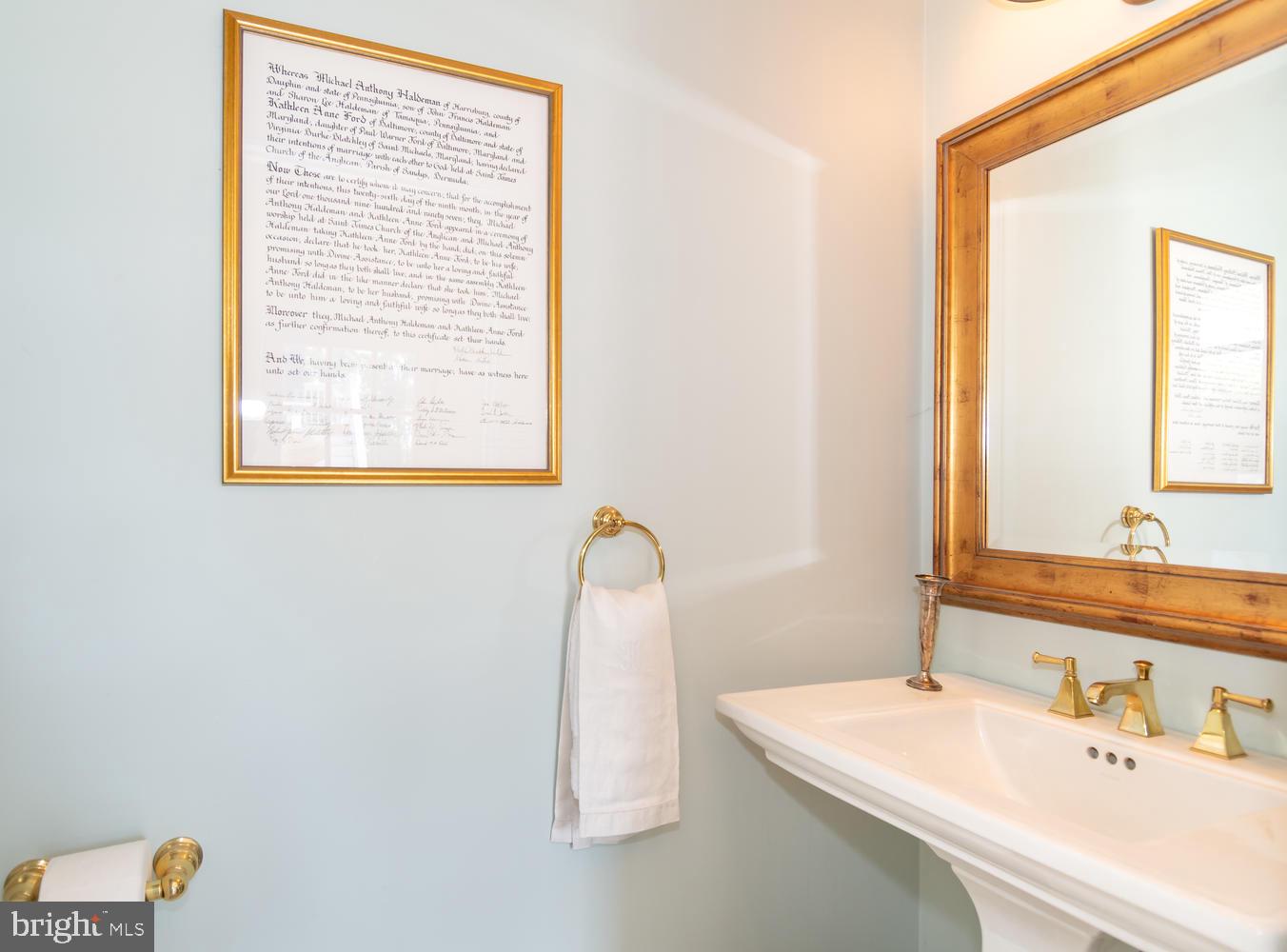 7210 Kent Point Road Stevensville, MD 21666 - Photo 25 of 96 1/2 bath first floor