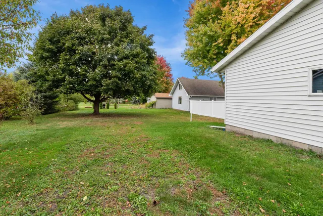 $349,900 | 109 Filby Street, Oakfield, WI 53065