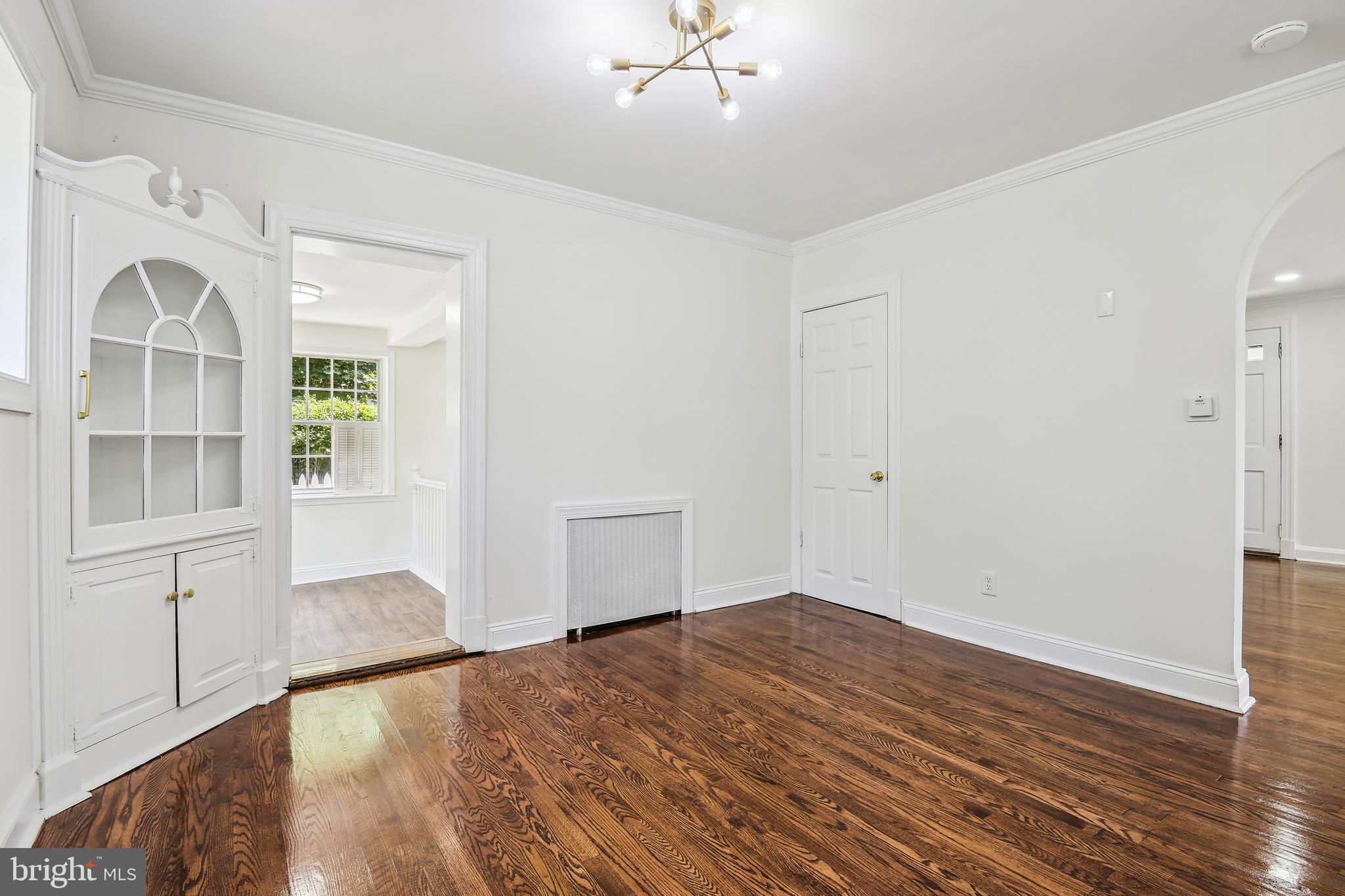 710 Regester Avenue Baltimore, MD 21212 - Photo 21 of 71 Dining room
