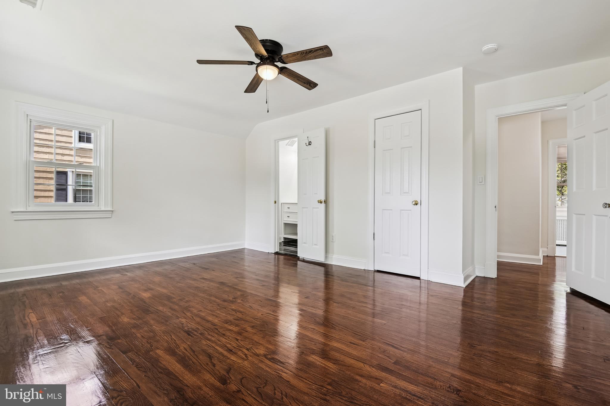 710 Regester Avenue Baltimore, MD 21212 - Photo 29 of 71 Primary bedroom