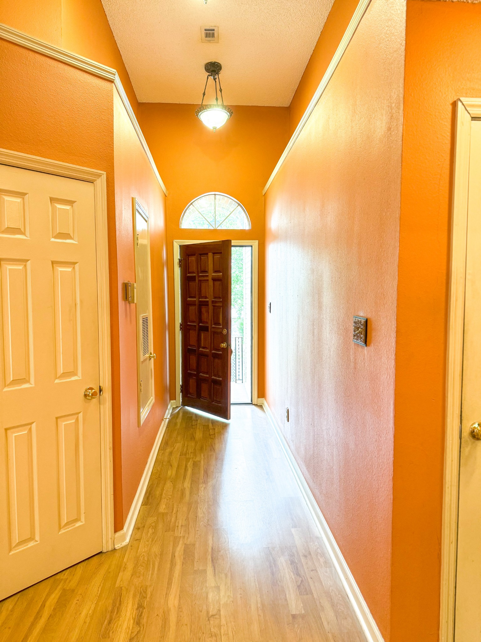 1153 Jacksons View Road Hermitage, TN 37076 - Photo 3 of 19