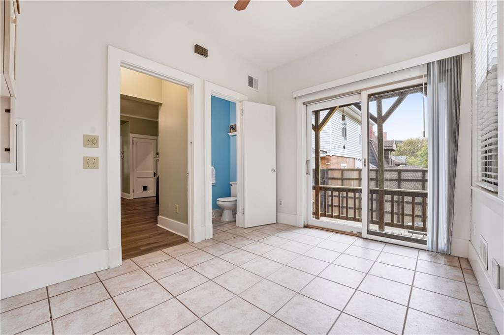 233 South Starr Avenue Pittsburgh, PA 15202 - Photo 19 of 43 a view of empty room with windows