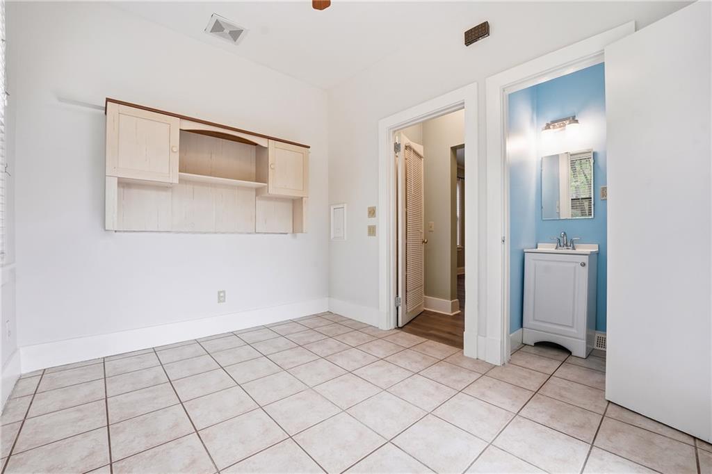 233 South Starr Avenue Pittsburgh, PA 15202 - Photo 21 of 43 a view of an empty room