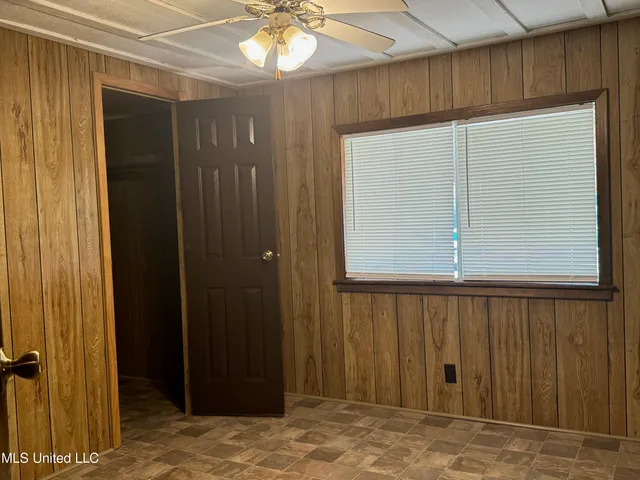 $110,000 | 1213 Lake Shore Drive, Byram, MS 39272