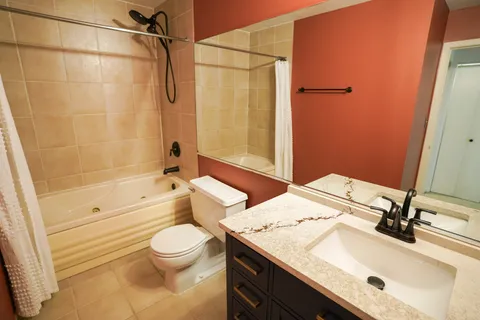 $340,000 | 431 South Dearborn Street, Unit 806, Chicago, IL 60605