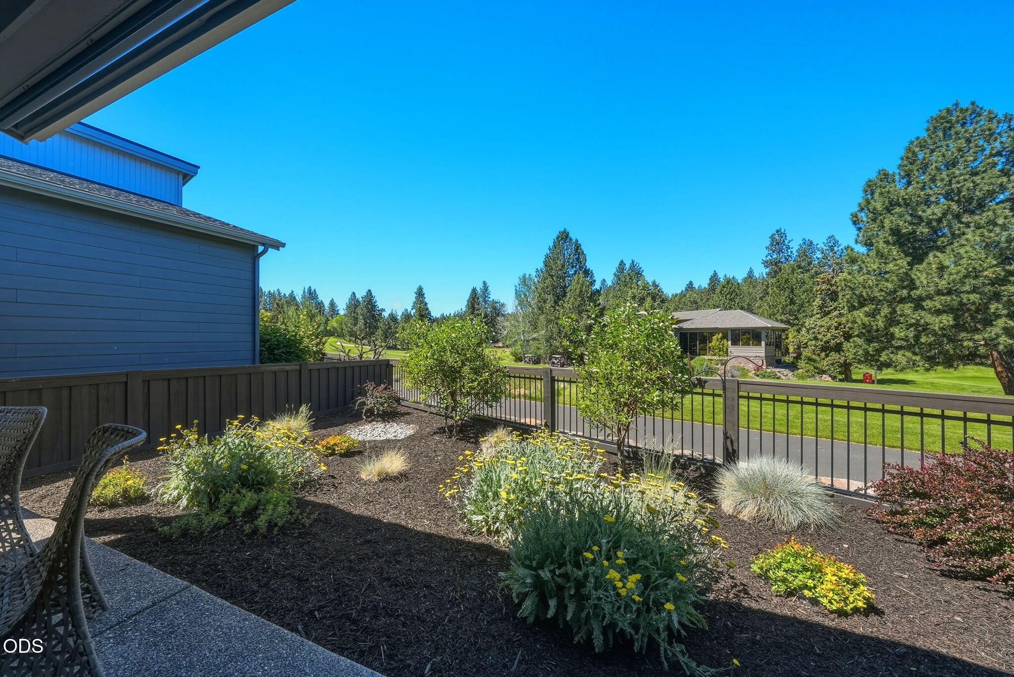 2627 Northwest Rippling River Court Bend, OR 97703 - Photo 28 of 48