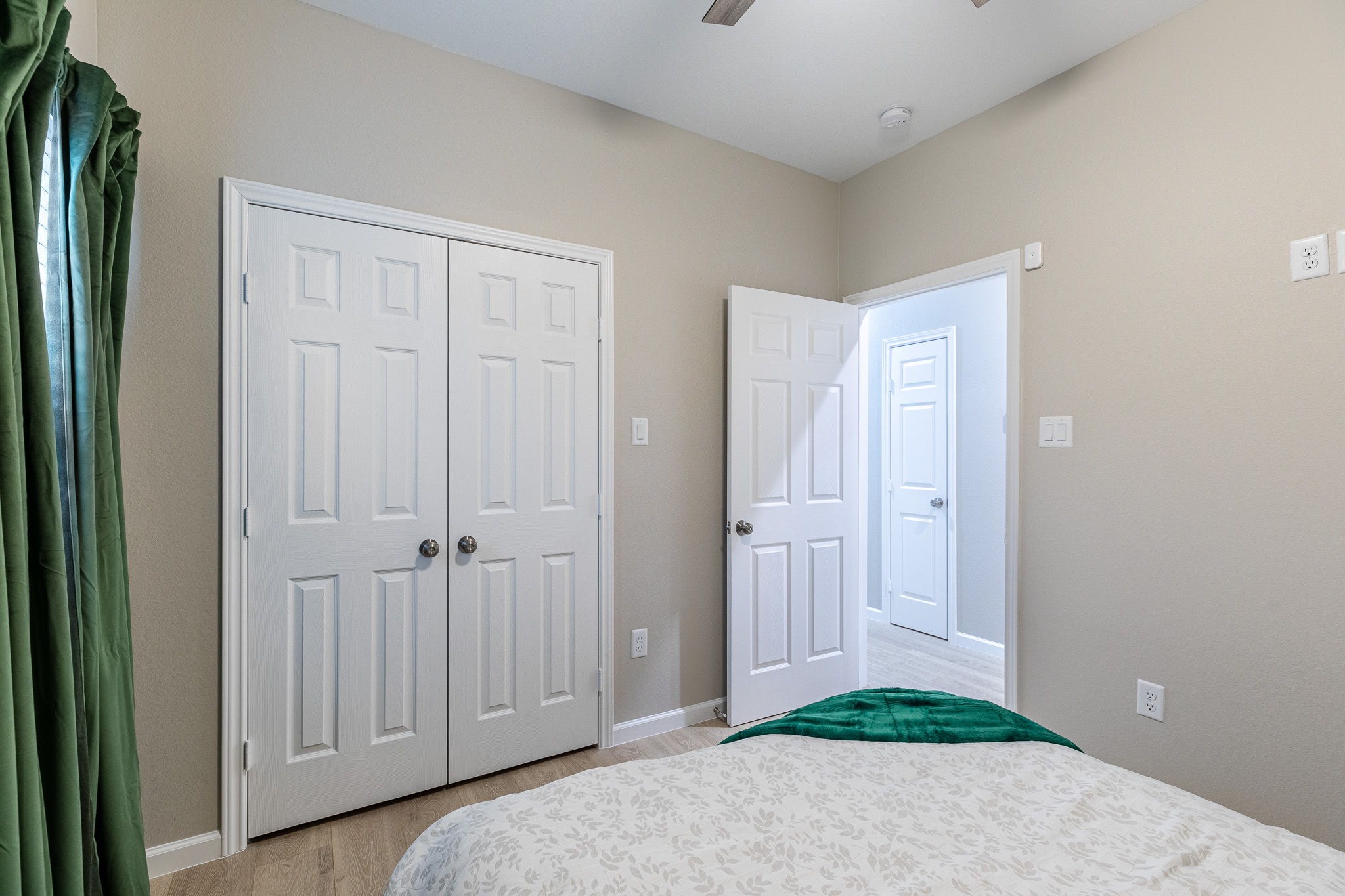 4661 Clover Street, Unit B Houston, TX 77051 - Photo 13 of 26 a view of entryway with livingroom