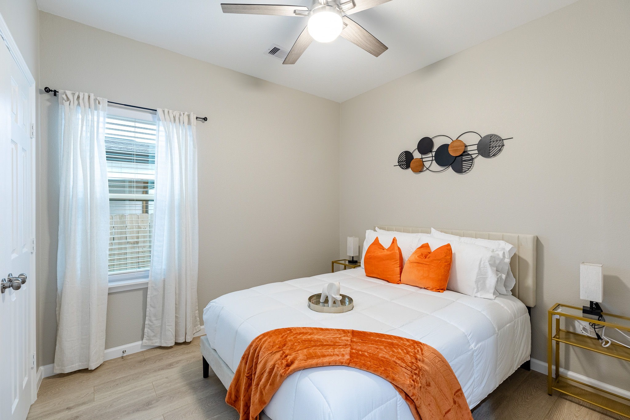 4661 Clover Street, Unit B Houston, TX 77051 - Photo 16 of 26 a bedroom with a bed and a window