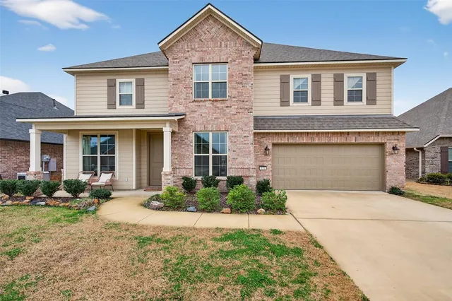 $449,900 | 119 Livingston Drive, Bossier City, LA 71112