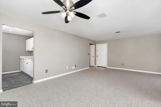 $275,000 | U7 Avon Drive, East Windsor, NJ 08520