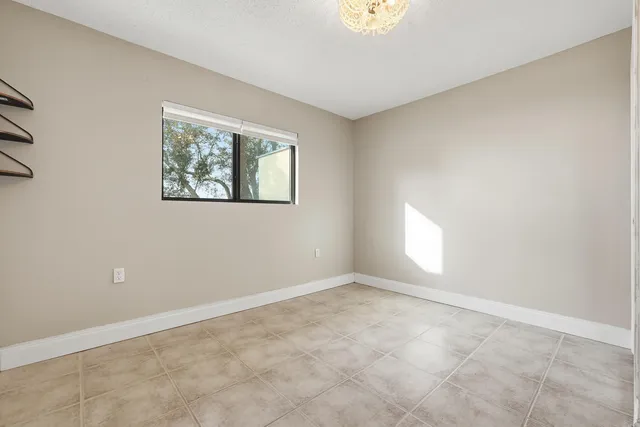 $2,900 | 7 Marina Cove Drive, Niceville, FL 32578