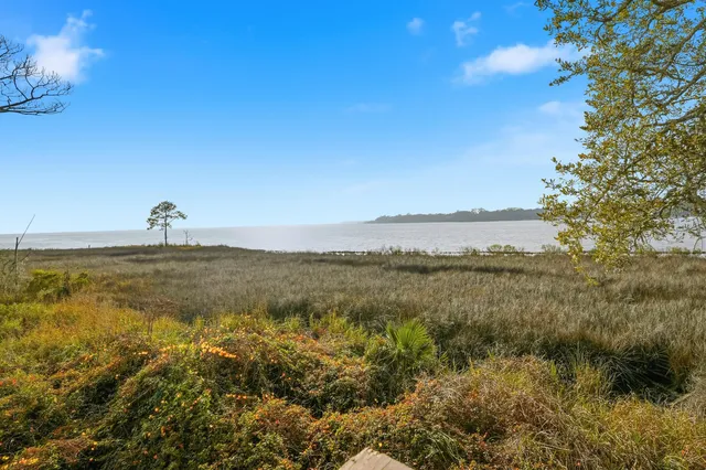 $2,900 | 7 Marina Cove Drive, Niceville, FL 32578