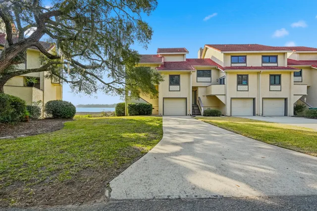 a view of a backyard of the house